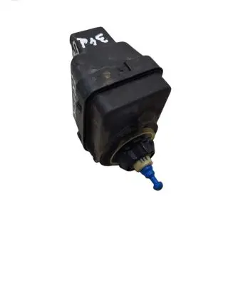 Renault Trafic II (X83) Headlight level adjustment motor T770041534316