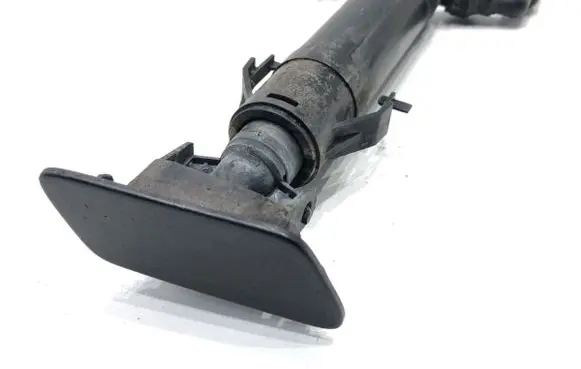 Volkswagen PASSAT B7 Headlight washer spray nozzle 3AA955104