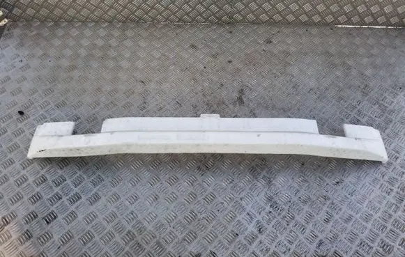Front bumper foam support bar