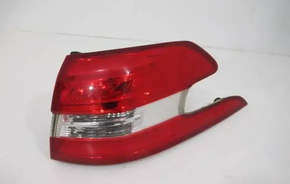 Peugeot 308 Rear/tail lights 9678093880