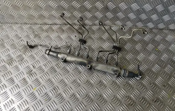 Fuel main line pipe