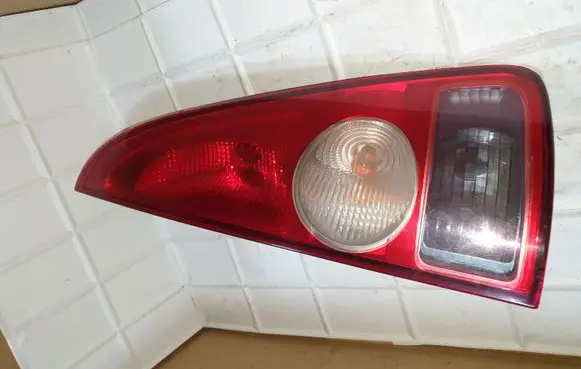 Rear/tail lights