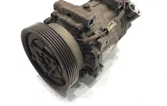 Dacia Duster II Air conditioning (A/C) compressor (pump) 926000097R