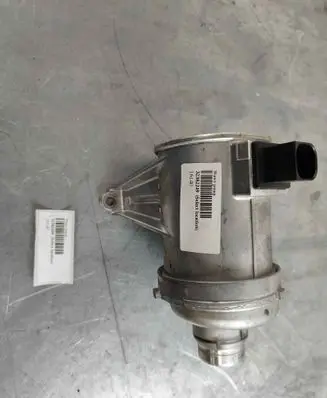 Volvo XC60 Water pump 32382249