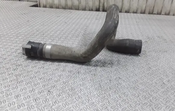 Ford Focus Engine coolant pipe/hose 5M5118K582