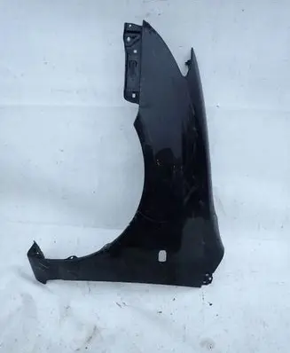 Toyota Corolla E120 E130 Fender