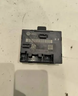 Audi A6 S6 C6 4F Door control unit/module 4F0959795M 8K0959795B