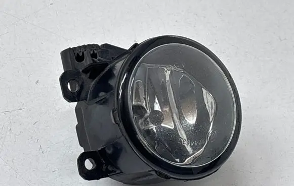 Peugeot Traveller Front fog light 9687410080 09117 89211690
