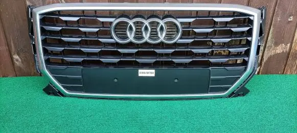 Audi SQ2 GA Front bumper upper radiator grill 81A853651