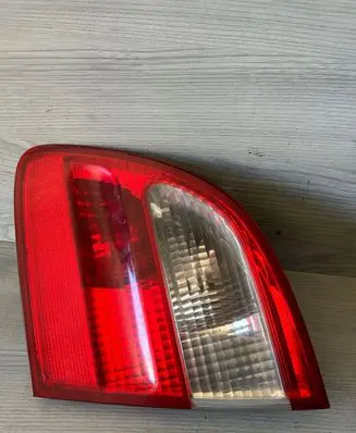 Mercedes-Benz E W211 Tailgate rear/tail lights A2118200777 A2118201464