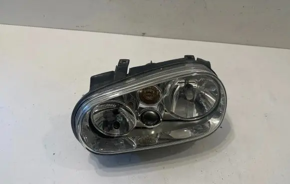 Volkswagen Golf IV Headlight/headlamp 1J1941015K