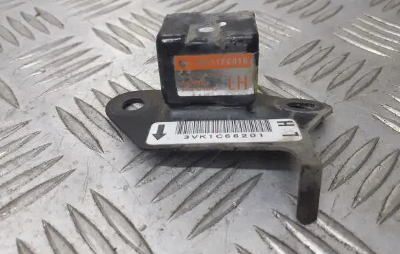 Subaru Forester SH Airbag deployment crash/impact sensor 187600-3520