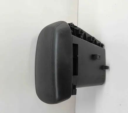 KIA Sportage Armrest 846813WAB0