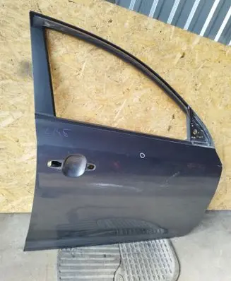 KIA Ceed Front door