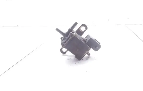 Smart ForTwo I Turbo solenoid valve A1600960032 0003113V005