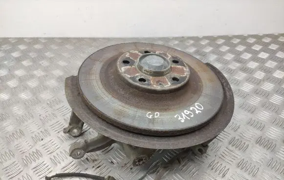 Citroen C5 Rear wheel hub
