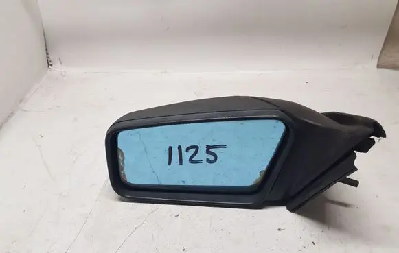 Audi 100 200 5000 C3 Manual wing mirror 443857501