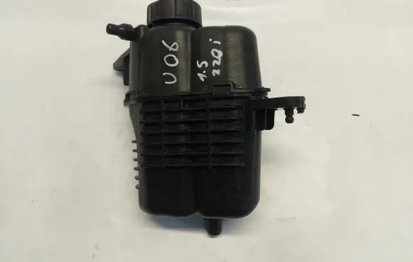 BMW 2 Active Tourer U06 Coolant expansion tank/reservoir BMWU06Zbi028701