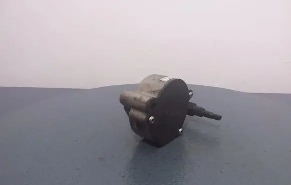 Ford Focus C-MAX Vacuum pump 7.02551.05.0