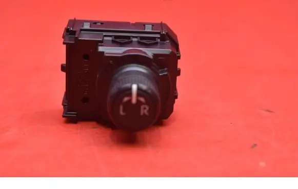 AC 428 Mirror heating switch 183911