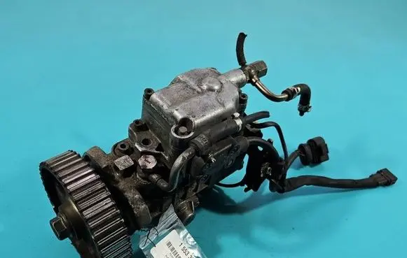 Audi A6 S6 C5 4B Fuel injection high pressure pump 0460404969 IMPRK1553336