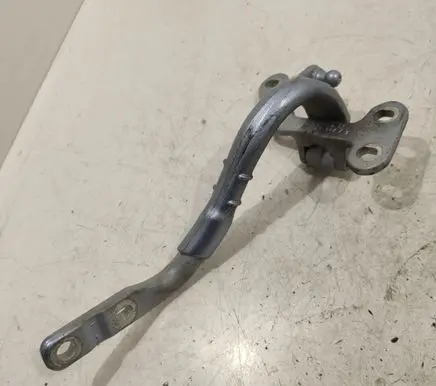 Mercedes-Benz R W251 Loading door upper hinge A2517400437