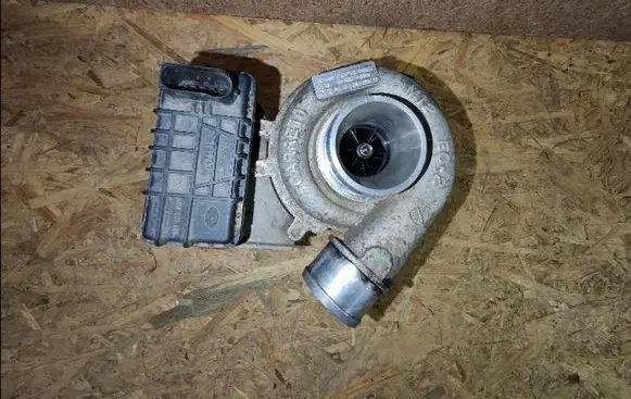 Land Rover Freelander 2 - LR2 Turbo 66906K682CB