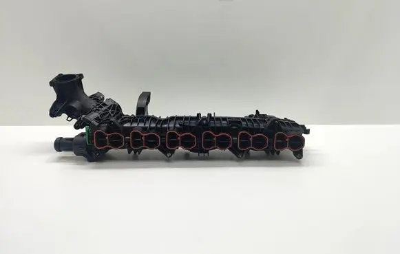 BMW 5 F10 F11 Intake manifold 7811909 781190908 130918