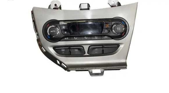 Ford Focus Climate control unit BM5T18C612CK