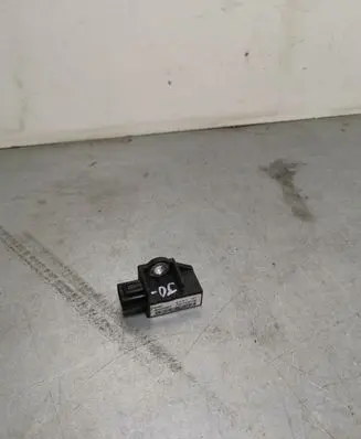 Honda CR-V Airbag deployment crash/impact sensor 77930T1GA010M4