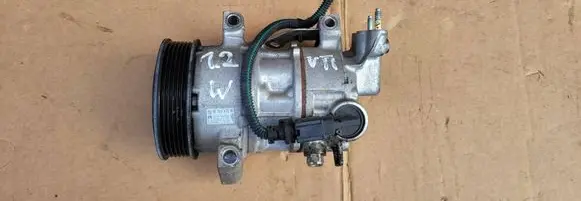 Peugeot 208 I Air conditioning (A/C) compressor (pump) 9672247080 GE4471503941 5SEL090