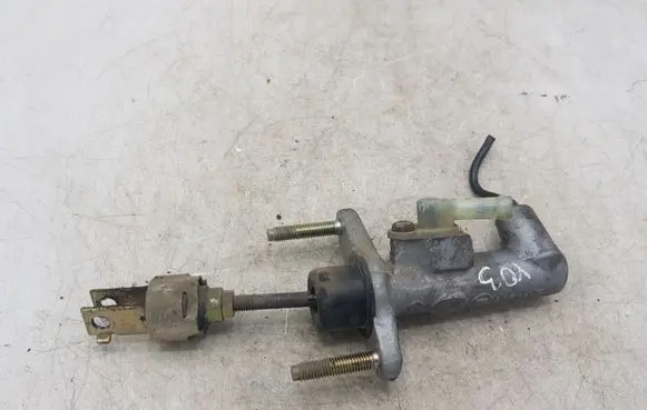 Toyota Avensis T220 Master brake cylinder NOCODE
