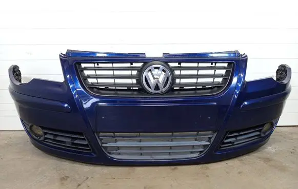 Volkswagen Polo IV 9N3 Front bumper POLLOZDER