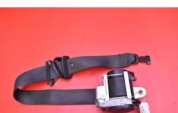 Chevrolet Orlando Front seatbelt 619668400A