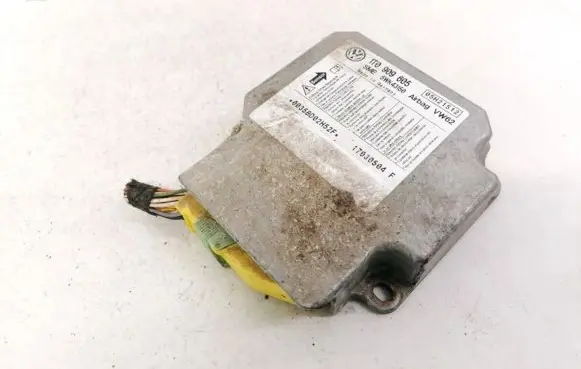 Volkswagen Touran I Airbag control unit/module 1T0909605 5WK43150