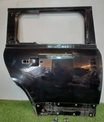 Land Rover Defender Rear door