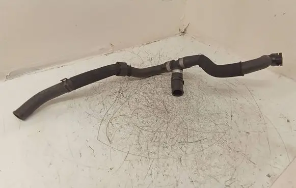 Mercedes-Benz E W212 Engine coolant pipe/hose A2128305496