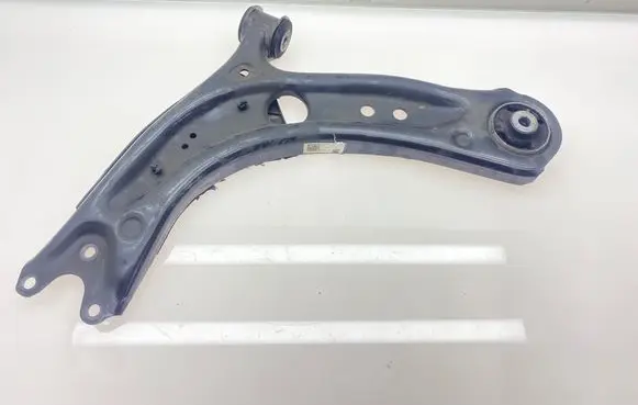 Volkswagen Golf VIII Front lower control arm/wishbone 5WA407117
