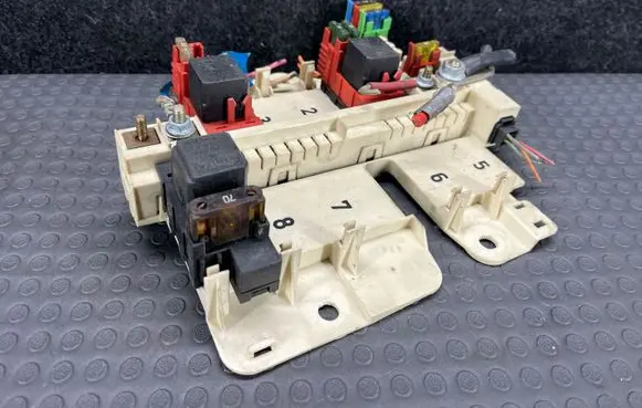 Mercedes-Benz ML W163 Fuse module 1635450305