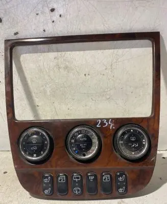 Mercedes-Benz ML W163 Climate control unit A1638204289 5HB96464302