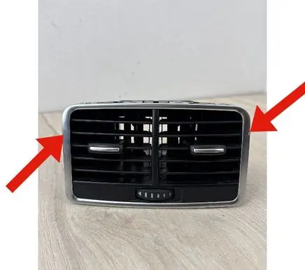 Audi A6 S6 C6 4F Rear air vent grill 4F0819203C