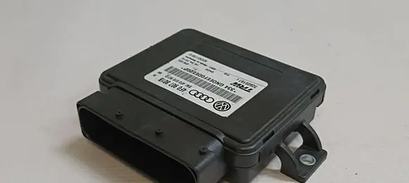 Audi A6 S6 C6 4F Hand brake control module 4F0907801B