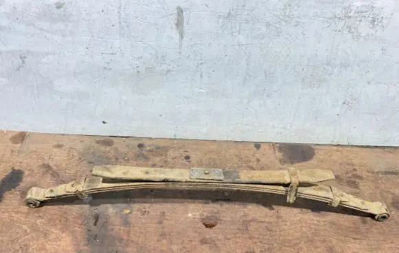 Nissan Navara D40 Rear leaf spring 