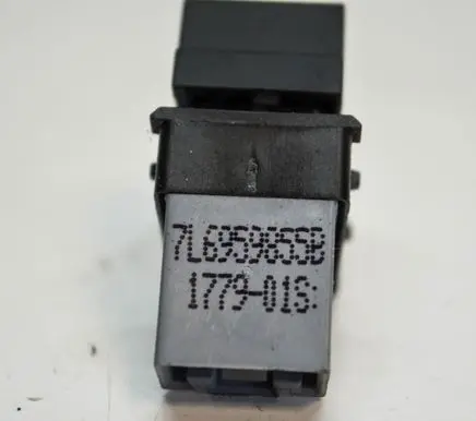 Volkswagen Jetta V Electric window control switch 7L6959655B