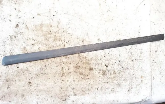 Skoda Octavia Mk1 (1U) Front door trim (molding) 1u4853516a