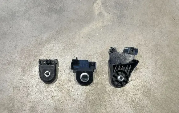 Mercedes-Benz C W205 Headlight/headlamp mounting bracket A2058206002