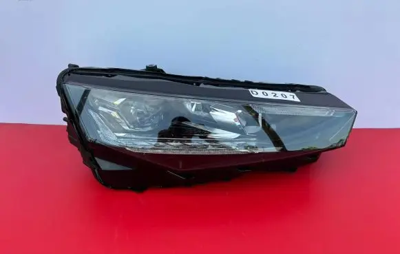 Skoda Scala Headlight/headlamp 665941016A