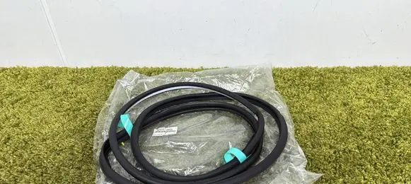 Lexus UX Rubber seal rear door 67872-76020