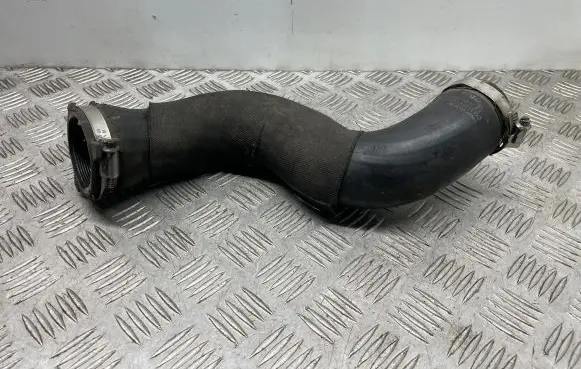 Audi A4 S4 B8 8K Intercooler hose/pipe 8K0145737J
