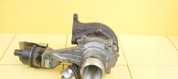 Opel Astra J Turbo 55493250 29SP41